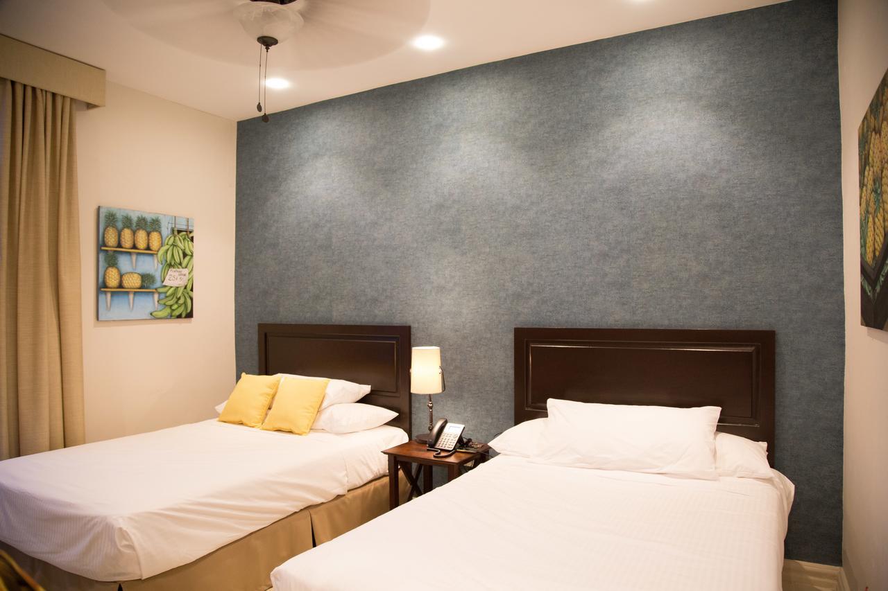 Hotel Presidente ลาส ทาบลาส ภายนอก รูปภาพ