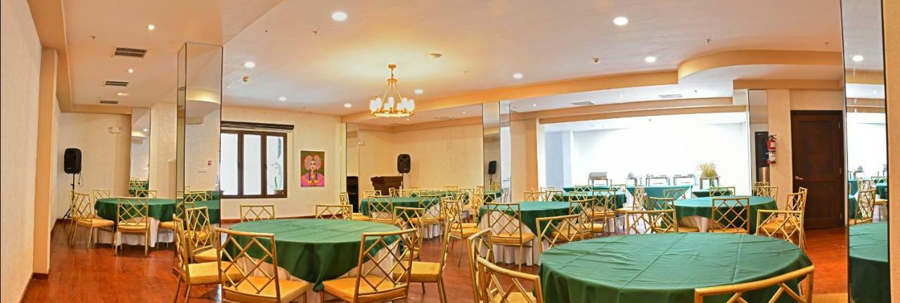 Hotel Presidente ลาส ทาบลาส ภายนอก รูปภาพ